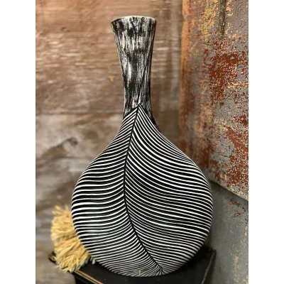 New Zealand Genie Vase 17in