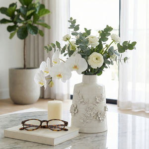 CLOVERVALE WHITE VASE 12 (IN) 11