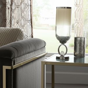 ROCKWIND WHITE GLASS VASE 17 (IN) 11