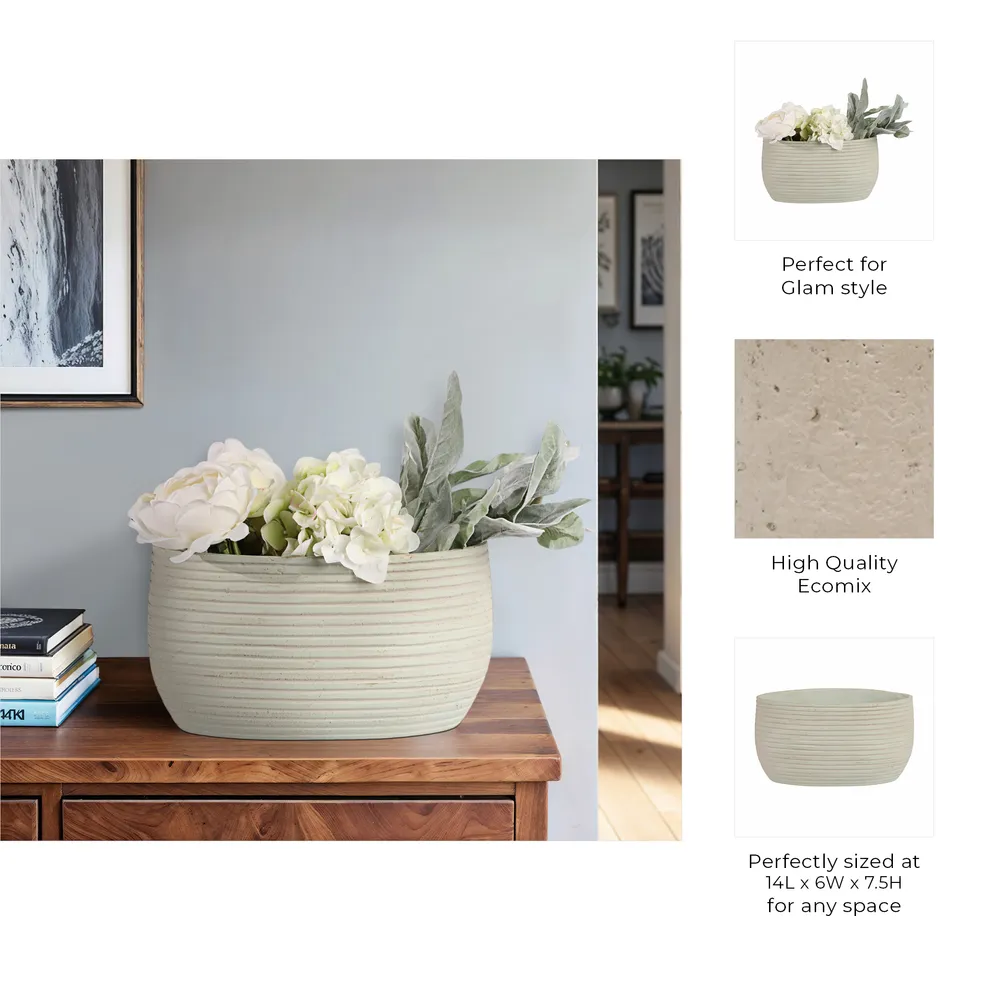 ELWYNRUN IVORY VASE 8 (IN)