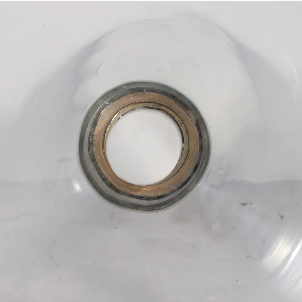 AVARIDGE WHITE TABLE 22 (IN)