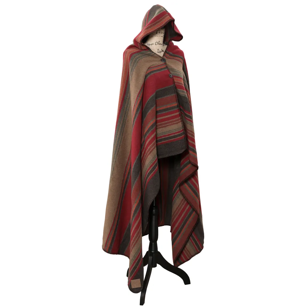 Hudson Garnet Hooded Throw