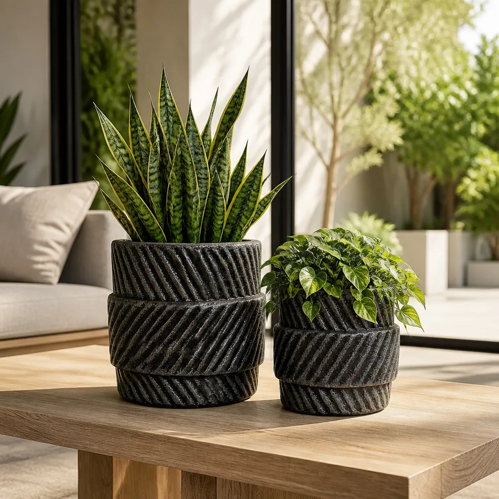 BELLCROSS SET OF 2 BLACK PLANTER 10 (IN)