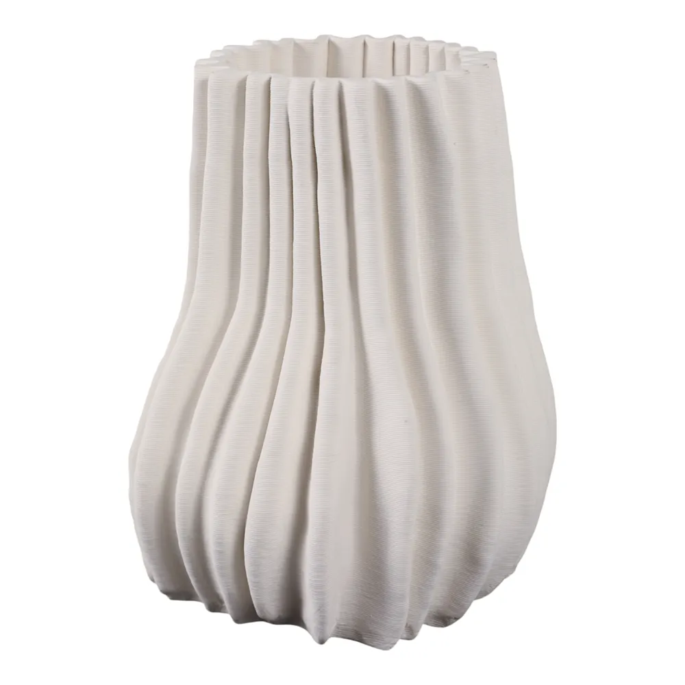 FIONAGROVE IVORY VASE 9 (IN)
