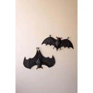 Set of 2 Painted Metal Wall-Hanging Halloween Bats 4