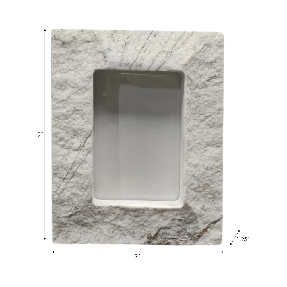 FERNGROVE WHITE FRAME 9 (IN)