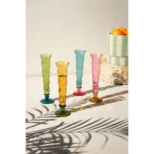 Set of 4 Trumpet Champagne Glasses 1