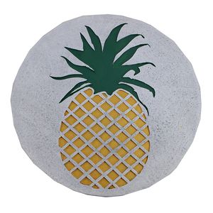 10" PINEAPPLE STEPPING STONE 1