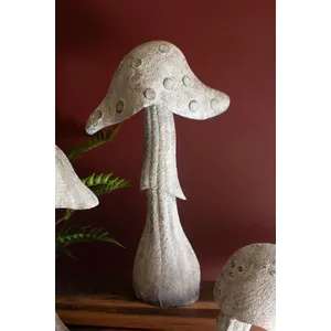 Set of 3 Rustic Metal Mushrooms 3