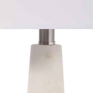 TARYNMILL BEIGE LAMP 31 (IN) 7