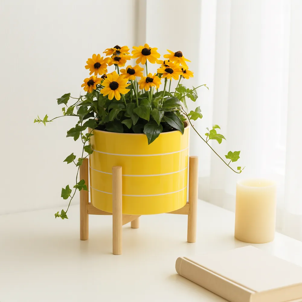 GRANLEYLEY YELLOW PLANTER 9 (IN)