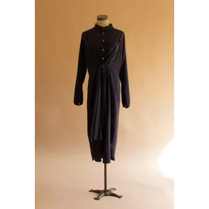 Long-Sleeve Dress with Front-Tie Detail 3