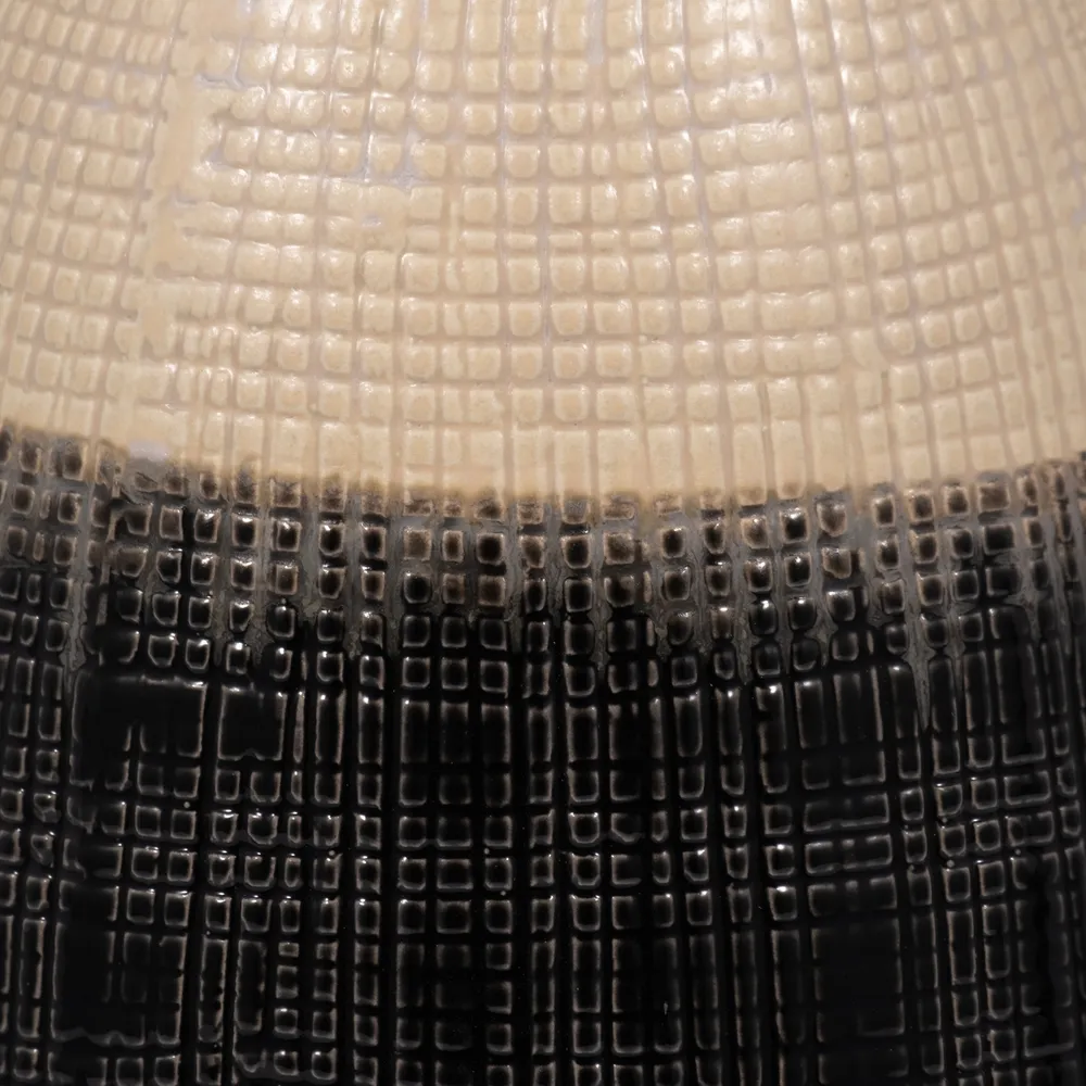 JANERUN IVORY VASE 15 (IN)