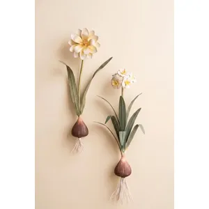 Set of 2 Painted Metal Flower Wall Sconces 4