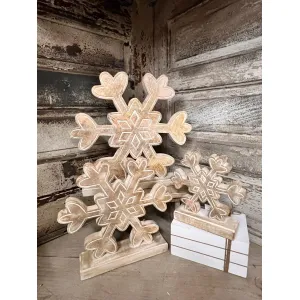 Snowflake Sitter 16in 4