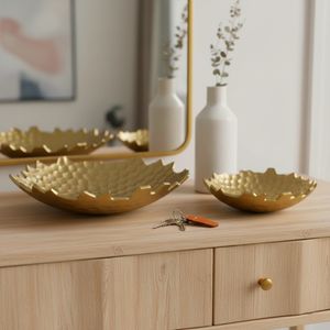 HUTTONGROVE SET OF 2 GOLD BOWLS 4 (IN) 2