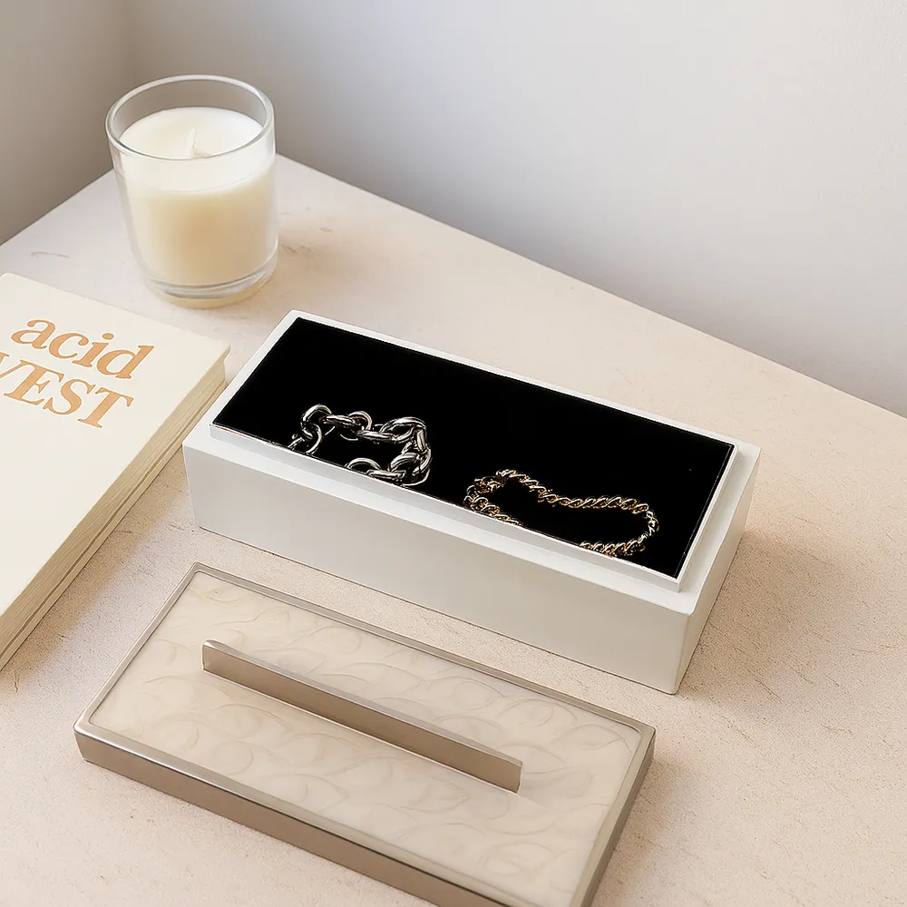 GRAYSONROSE WHITE BOX 7 (IN)