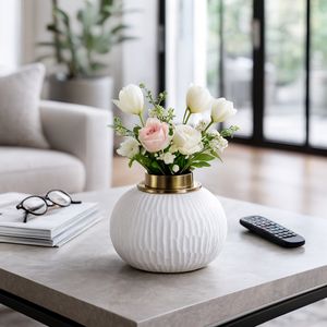 ADLERCREST WHITE VASE 6 (IN) 11