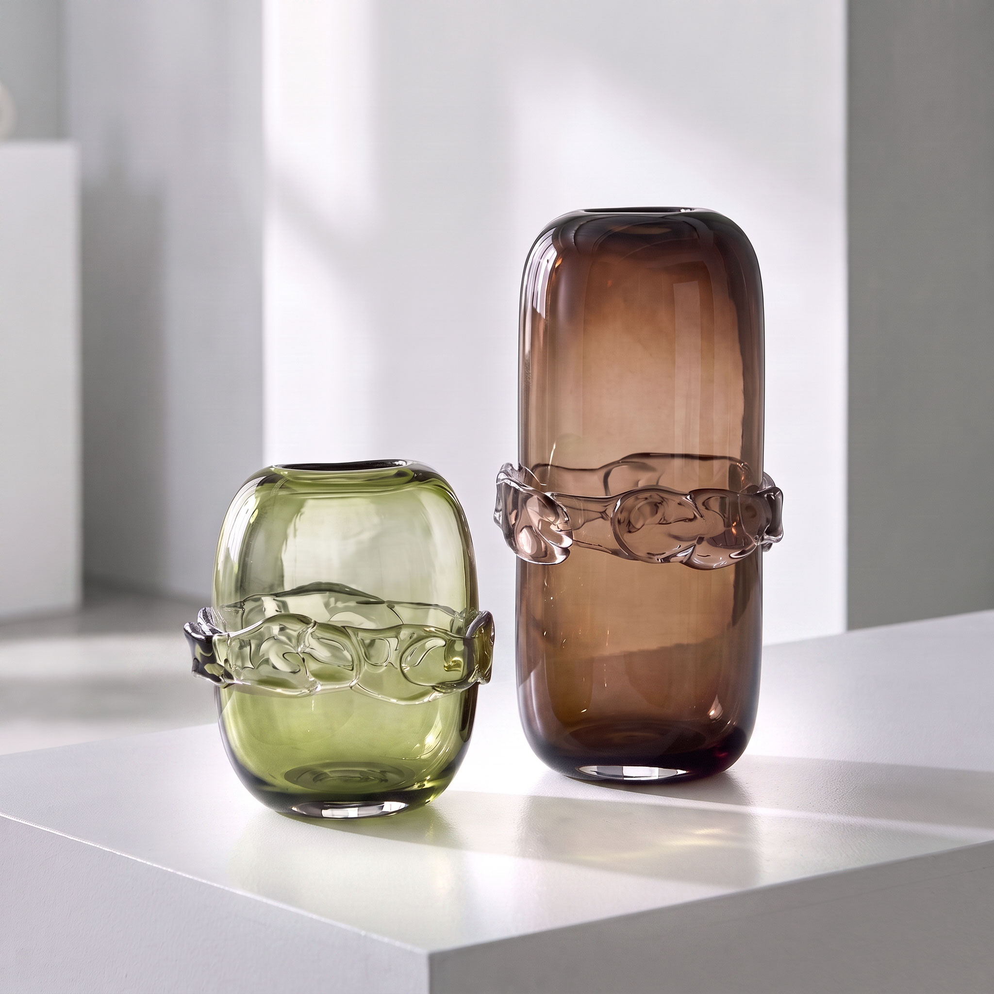 Tomar Vase 2