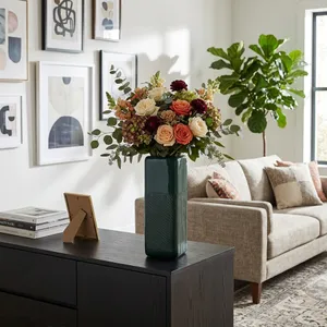 BECKHAVEN GREEN VASE 18 (IN) 10