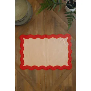 Ruffle Edge Placemat / Poppy 1