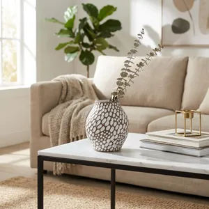 HARPERMILL BROWN VASE 6 (IN) 2
