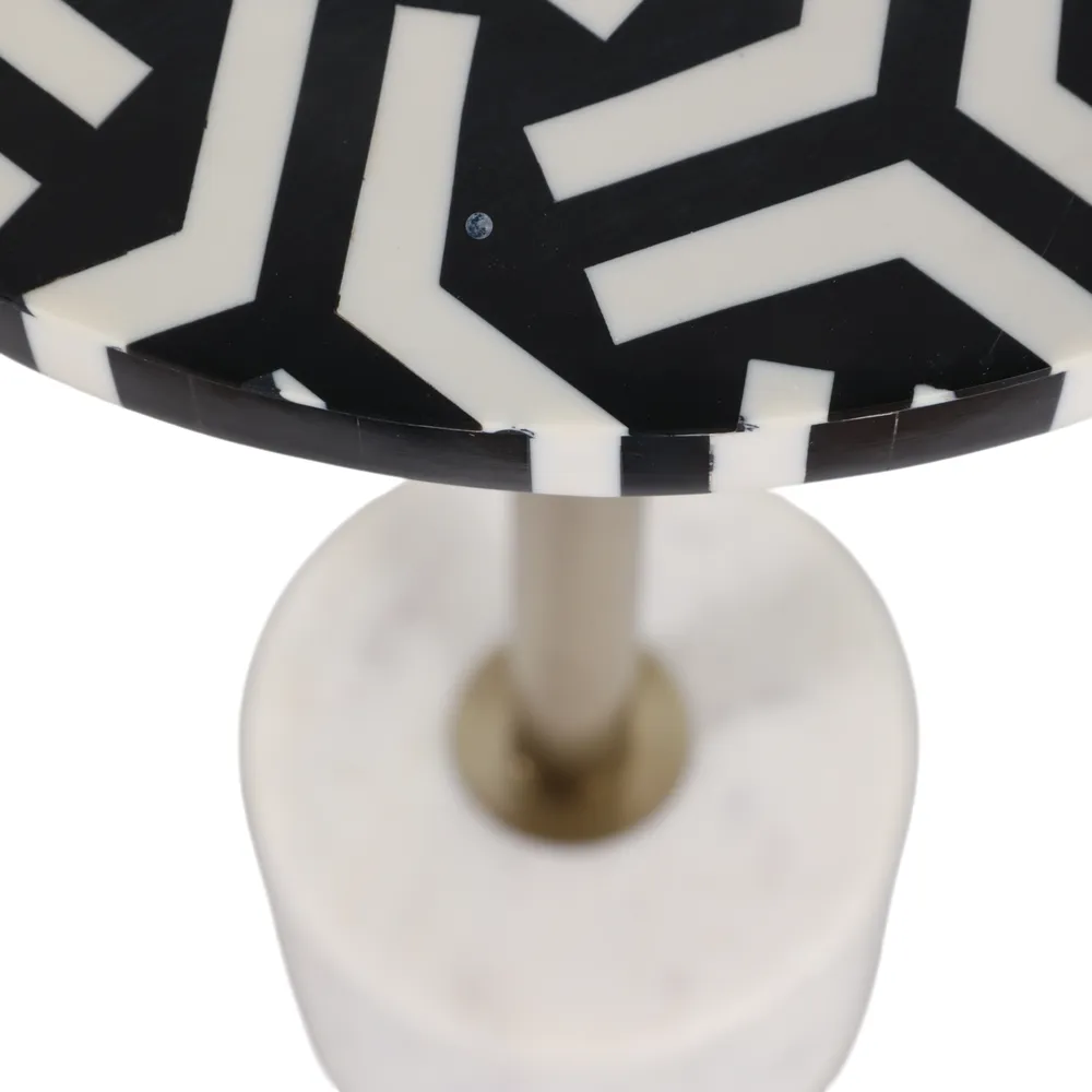 DERMOTMOOR WHITE TABLE 25 (IN)