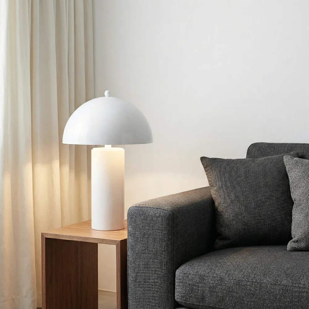 IVESLEY WHITE LAMP 22 (IN)