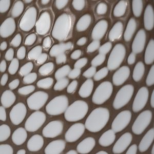 HARPERMILL BROWN VASE 10 (IN) 5