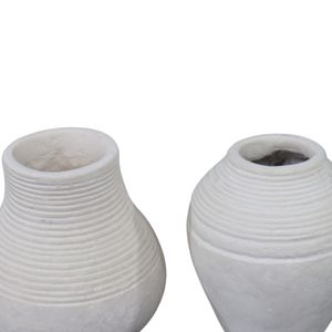 DRAPERFIELD SET OF 2 IVORY VASES 6 (IN) 4