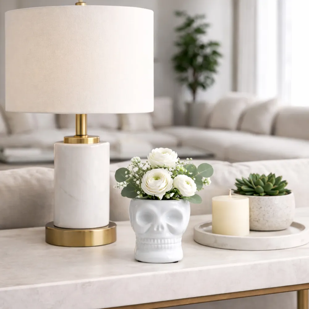 LINDENCLIFF WHITE VASE 5 (IN)
