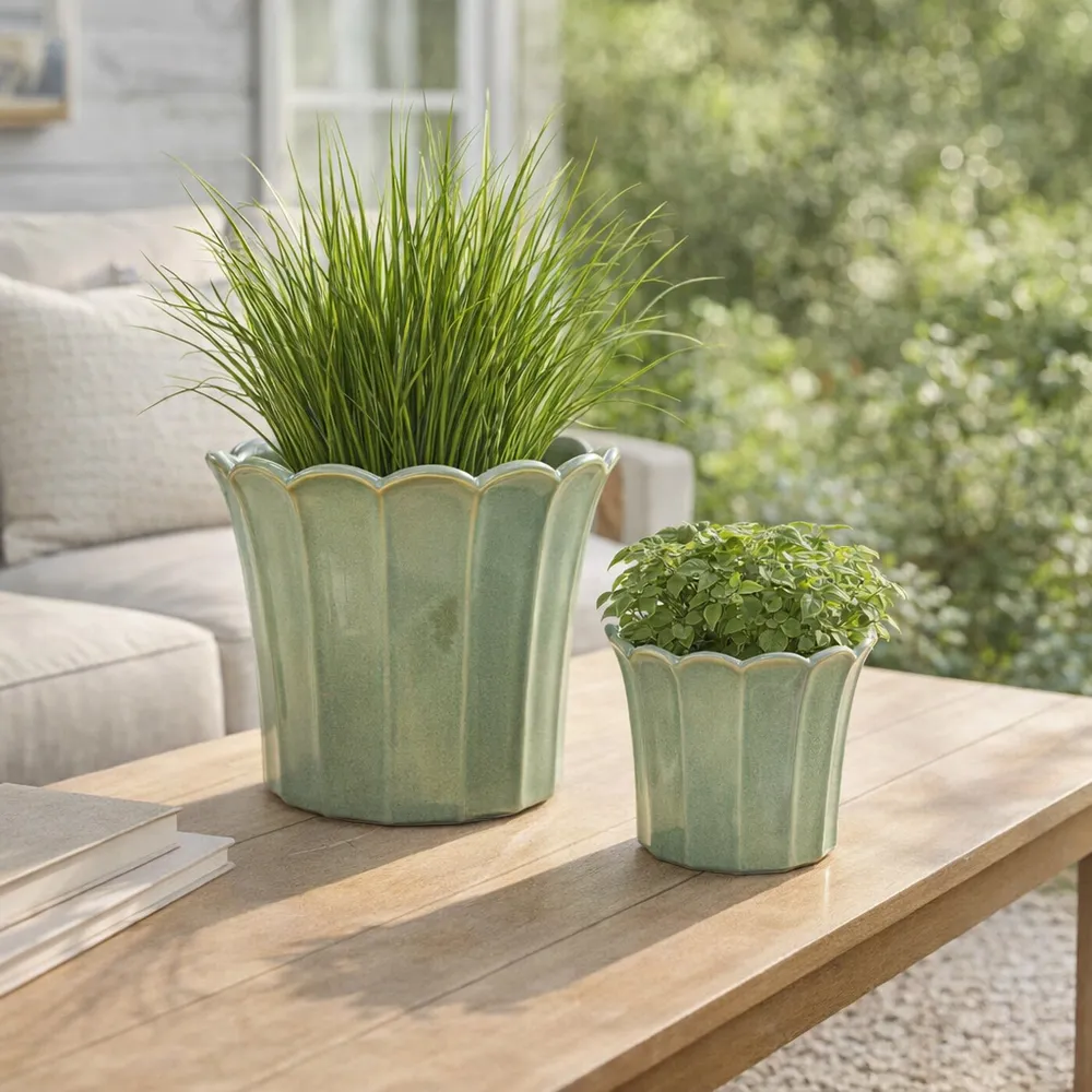 DEANGROVE SET OF 2 GREEN PLANTER 8 (IN)