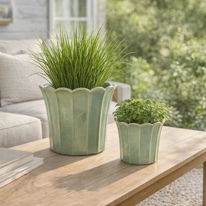 DEANGROVE SET OF 2 GREEN PLANTER 8 (IN) 2
