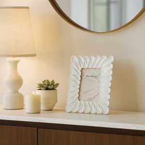 DERMOT WHITE FRAME 10 (IN) 10