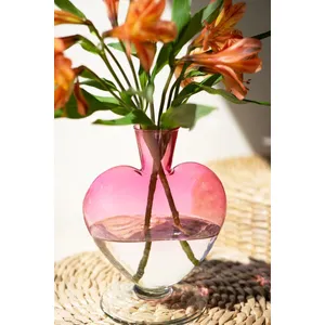 Ombre Pink Glass Heart Vase 3