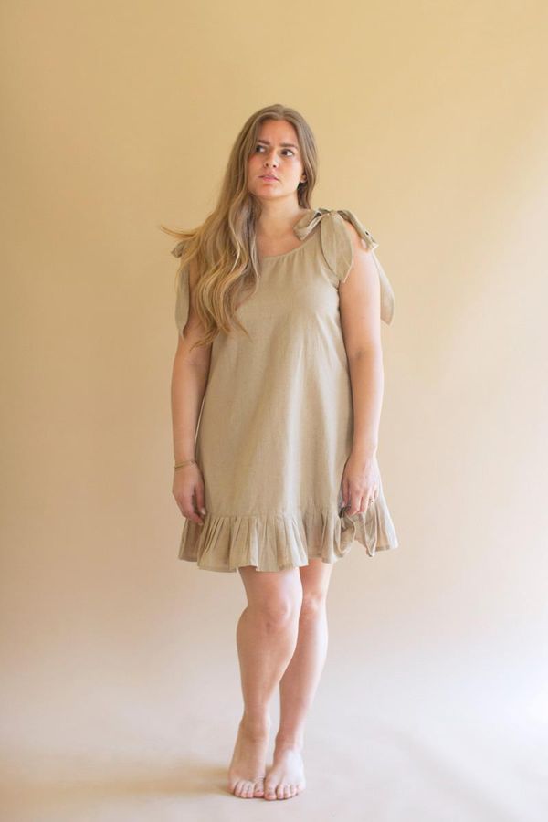 Tie-Shoulder Dress with Pleated Hem / Oatmeal