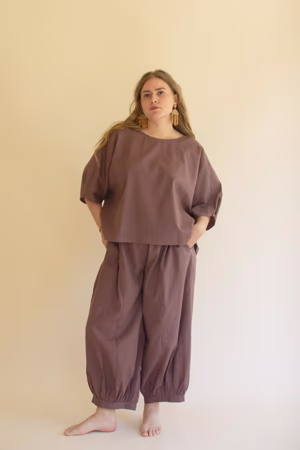 Short-Sleeve Blouse with Button Detail on Sleeves / Mulberry