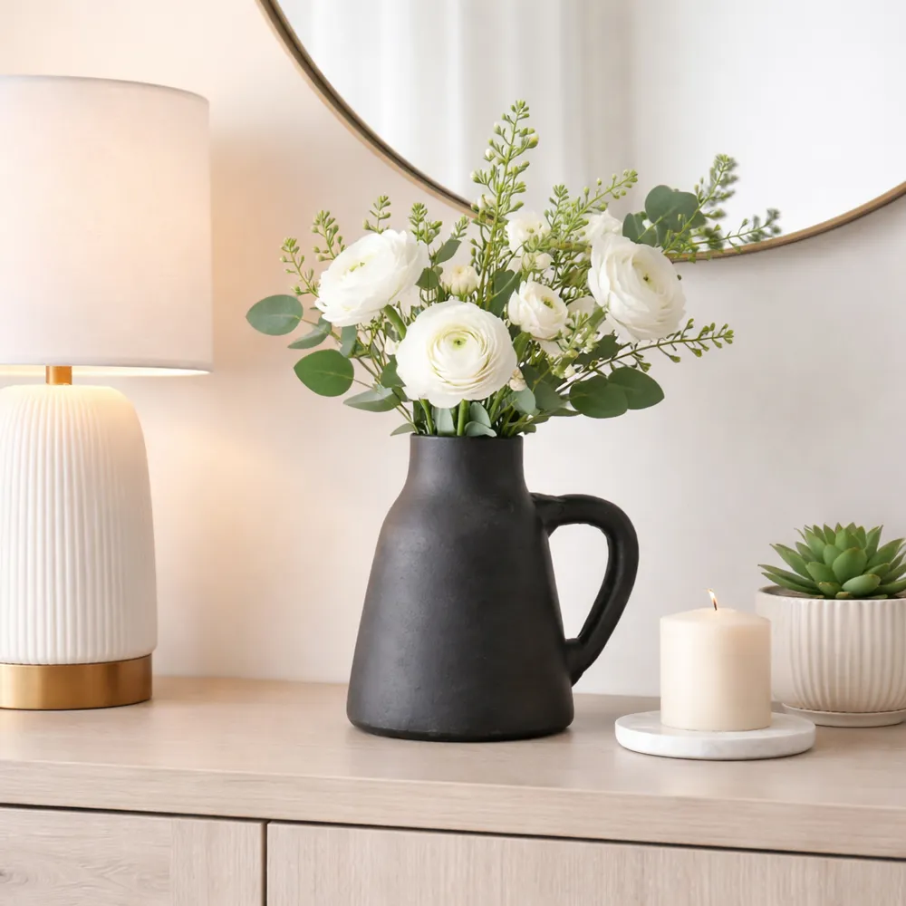 SHERMANCLIFF BLACK VASE 9 (IN)