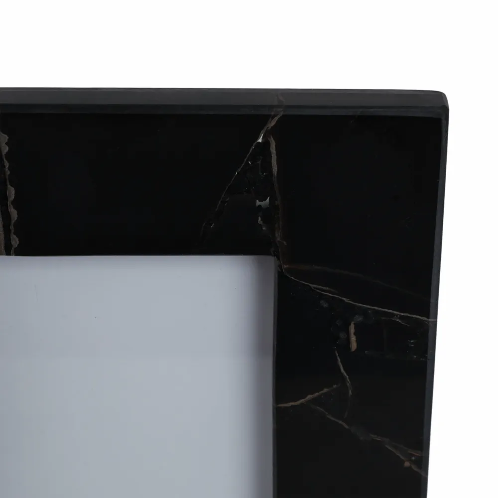 COLTONGROVE BLACK FRAME 10 (IN)