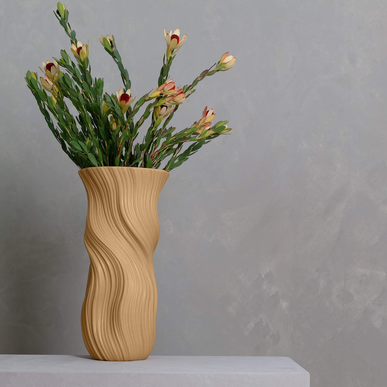 Broderick Short Vase -SB 3