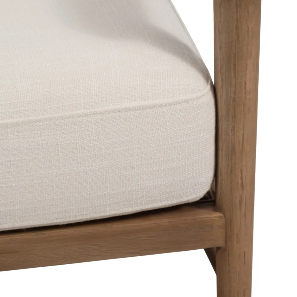 WINTONHAVEN IVORY CHAIR 34 (IN)