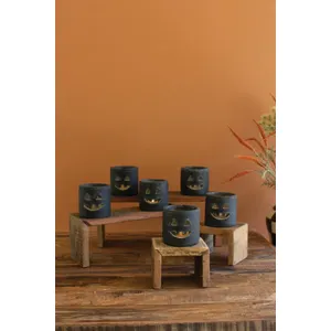 Short Black Clay Jack-O-Lantern 1