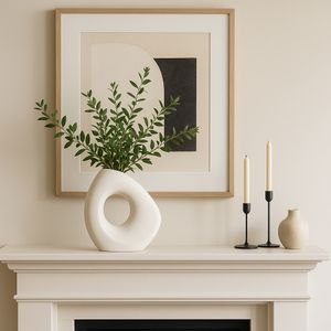 ARMONLAND WHITE VASE 11 (IN) 13