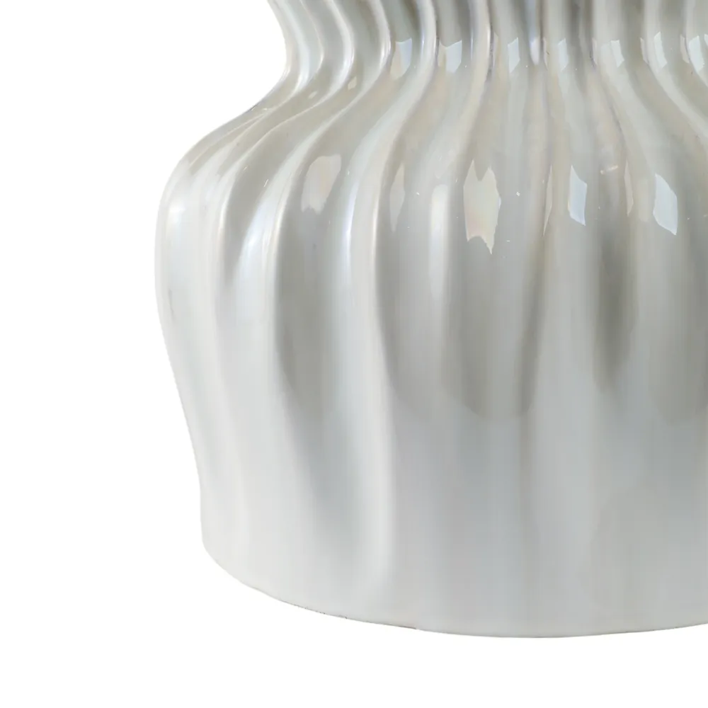 LEONAMILL WHITE GARDEN STOOL 19 (IN)
