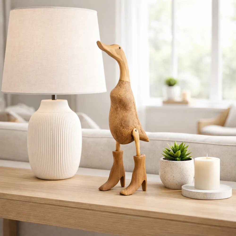 NEWTONVIEW BROWN DECOR 21 (IN)