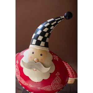 Set of 2 Painted Metal Santas with Checkered Detail 5