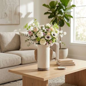 LONDONMORE IVORY VASE 13 (IN) 2