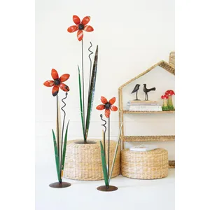 Set of 3 Recycled Iron Flowers 1