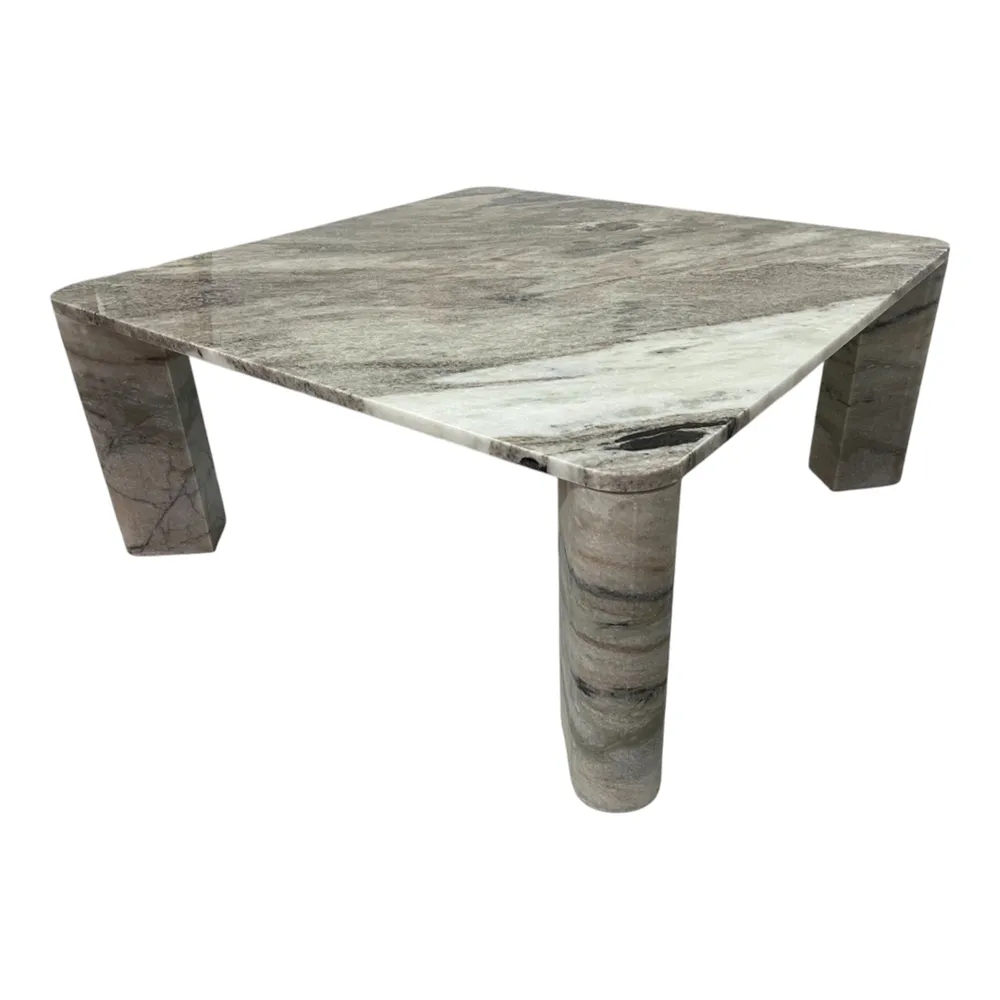 HEDLEYWORTH GRAY COFFEE TABLE 17 (IN)