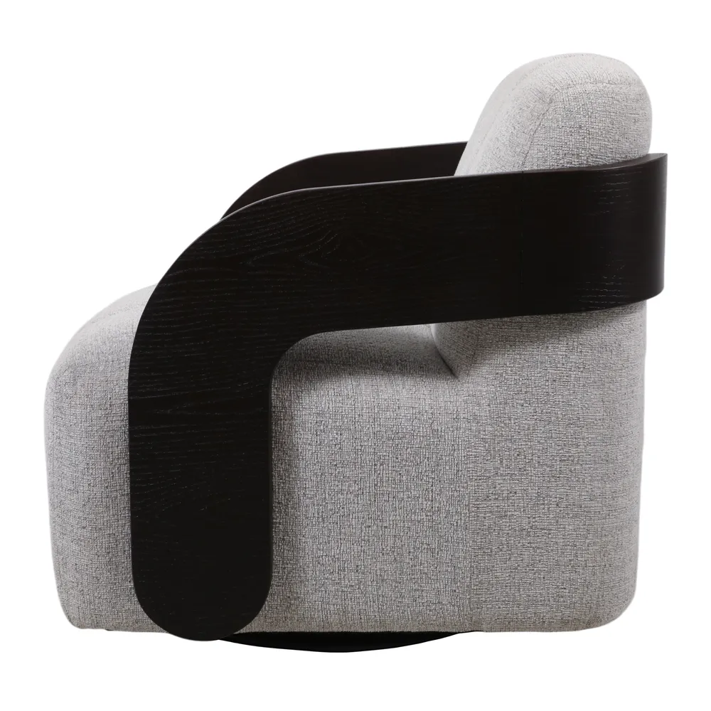 COLTONMOOR TAN CHAIR 31 (IN)